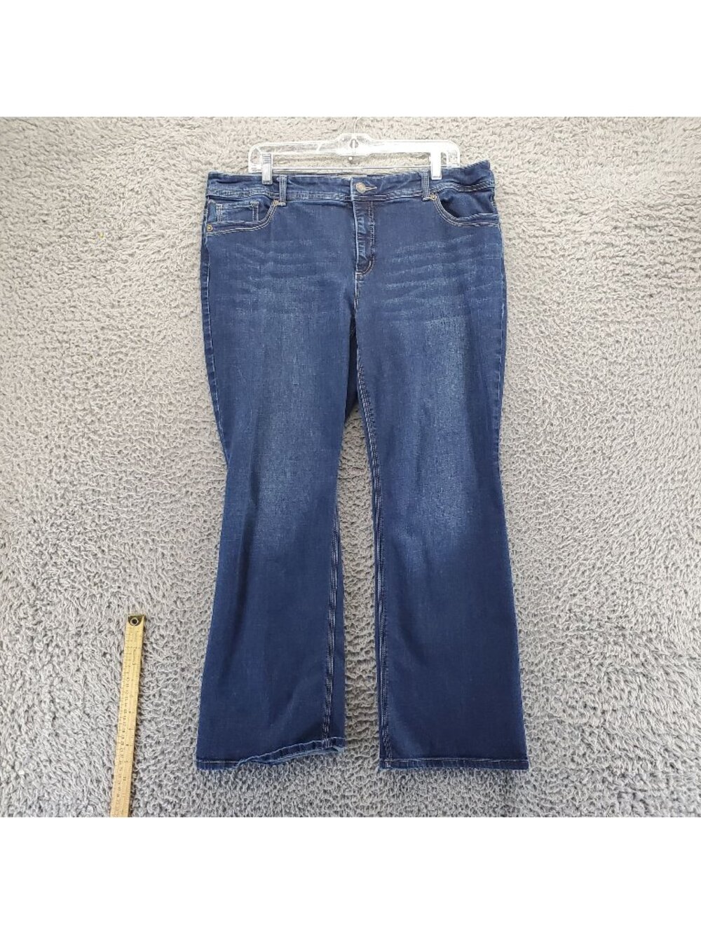 Chicos Jeans Womens Size 3 US 16 Short Blue So Slimming Straight Stretch Denim